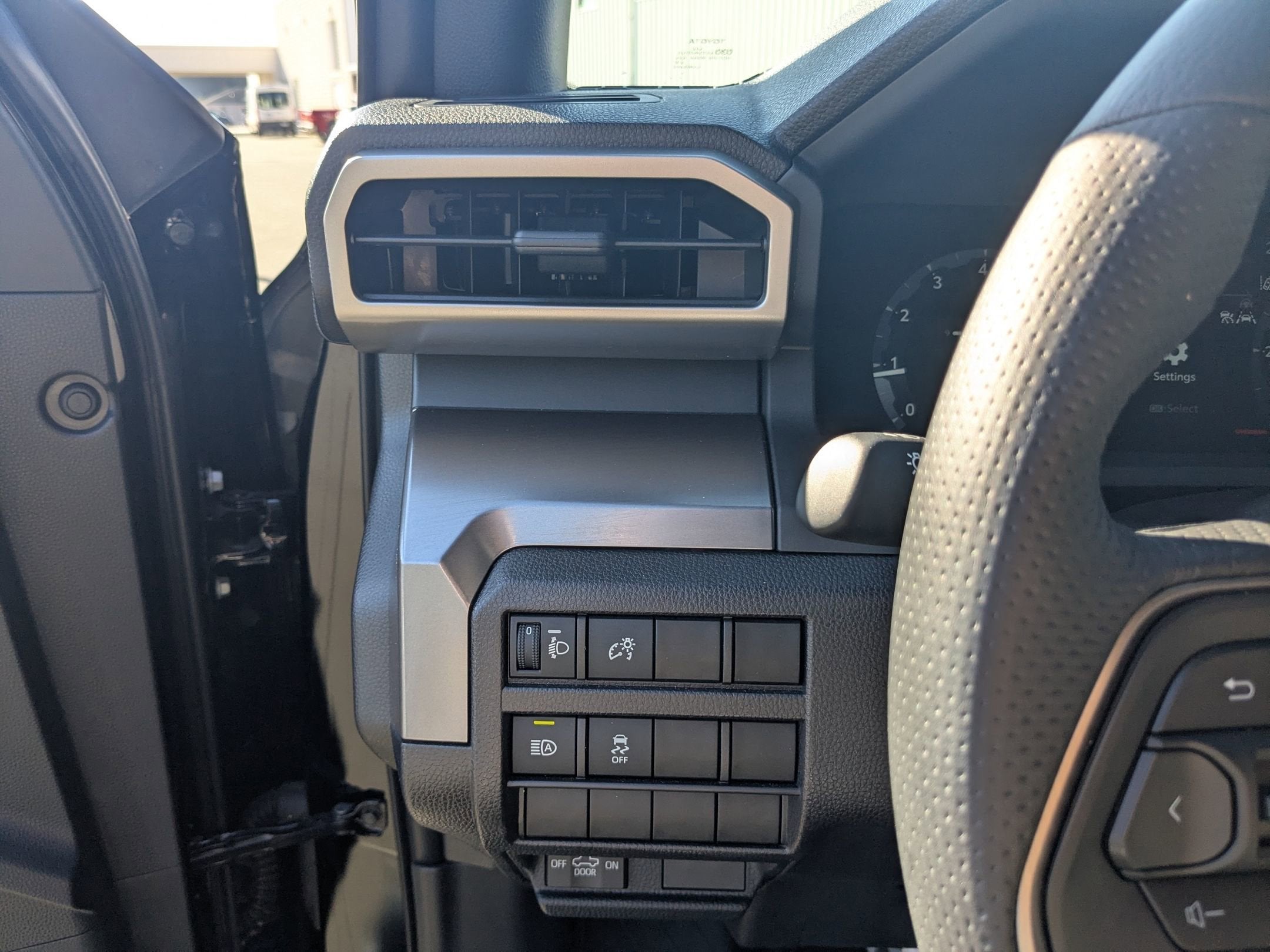 2025 Toyota Tacoma 4WD SR