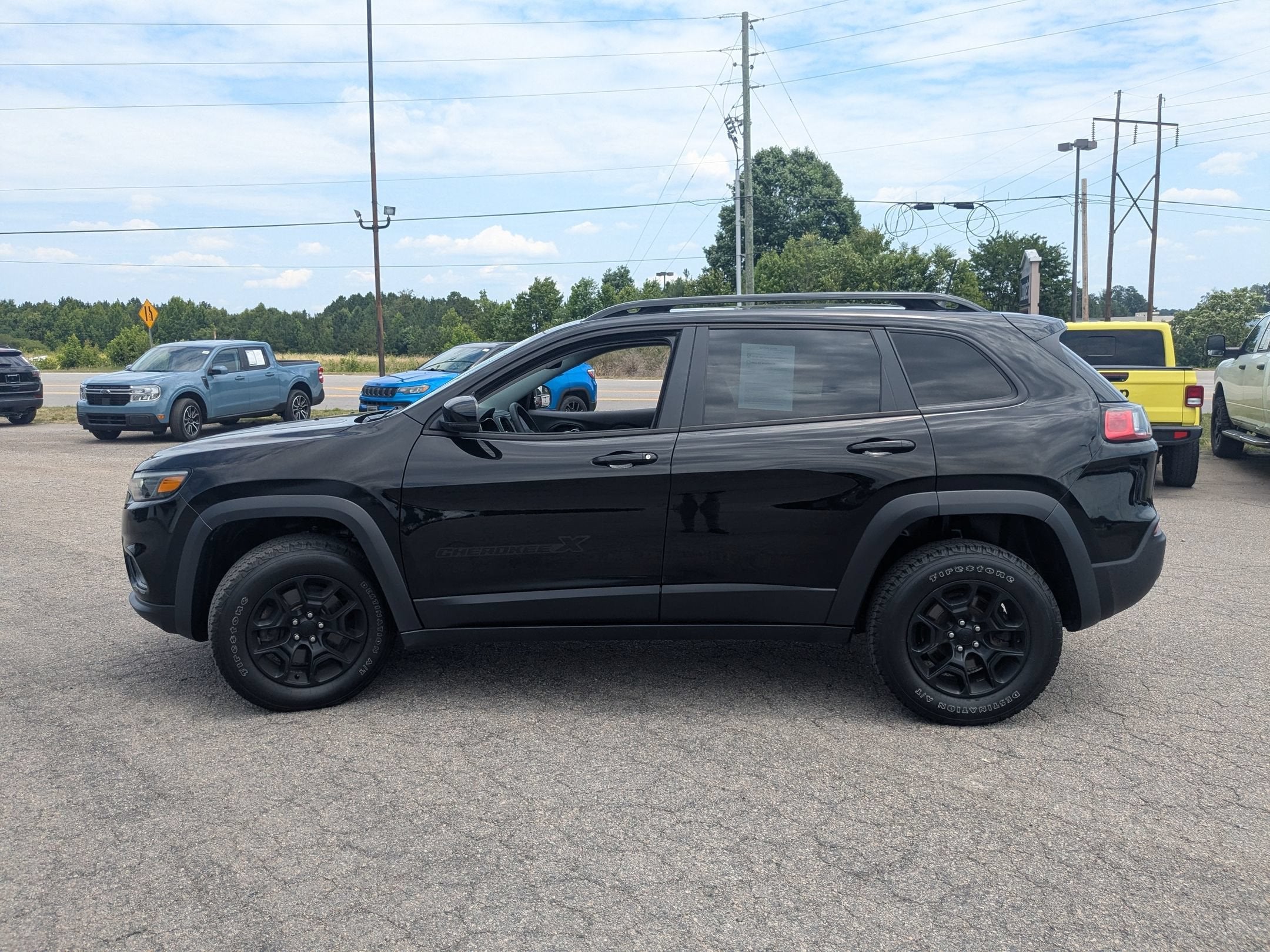 2022 Jeep Cherokee X 4x4