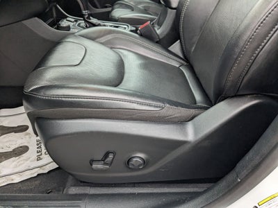 2023 Jeep Cherokee Altitude Lux 4x4