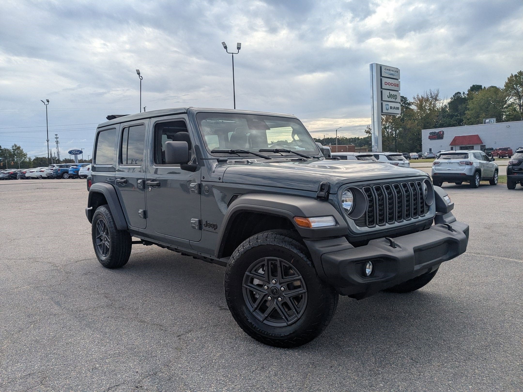 2026 Jeep Wrangler WRANGLER 4-DOOR SPORT S