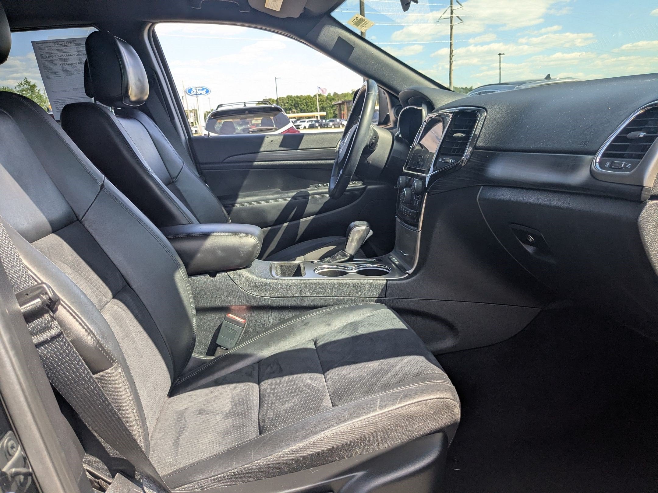 2021 Jeep Grand Cherokee Laredo X 4x2
