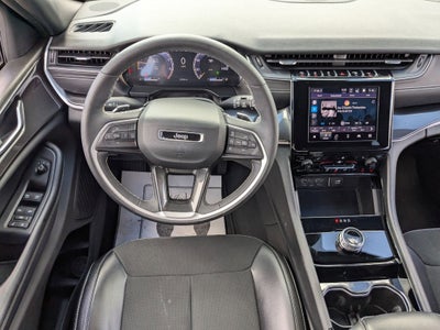 2023 Jeep Grand Cherokee Altitude 4x2