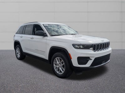 2025 Jeep Grand Cherokee GRAND CHEROKEE LAREDO X 4X4