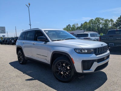 2026 Jeep Grand Cherokee GRAND CHEROKEE LAREDO ALTITUDE 4X4