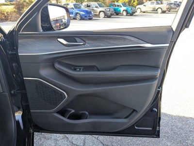 2026 Jeep Grand Cherokee GRAND CHEROKEE LIMITED RESERVE 4X4