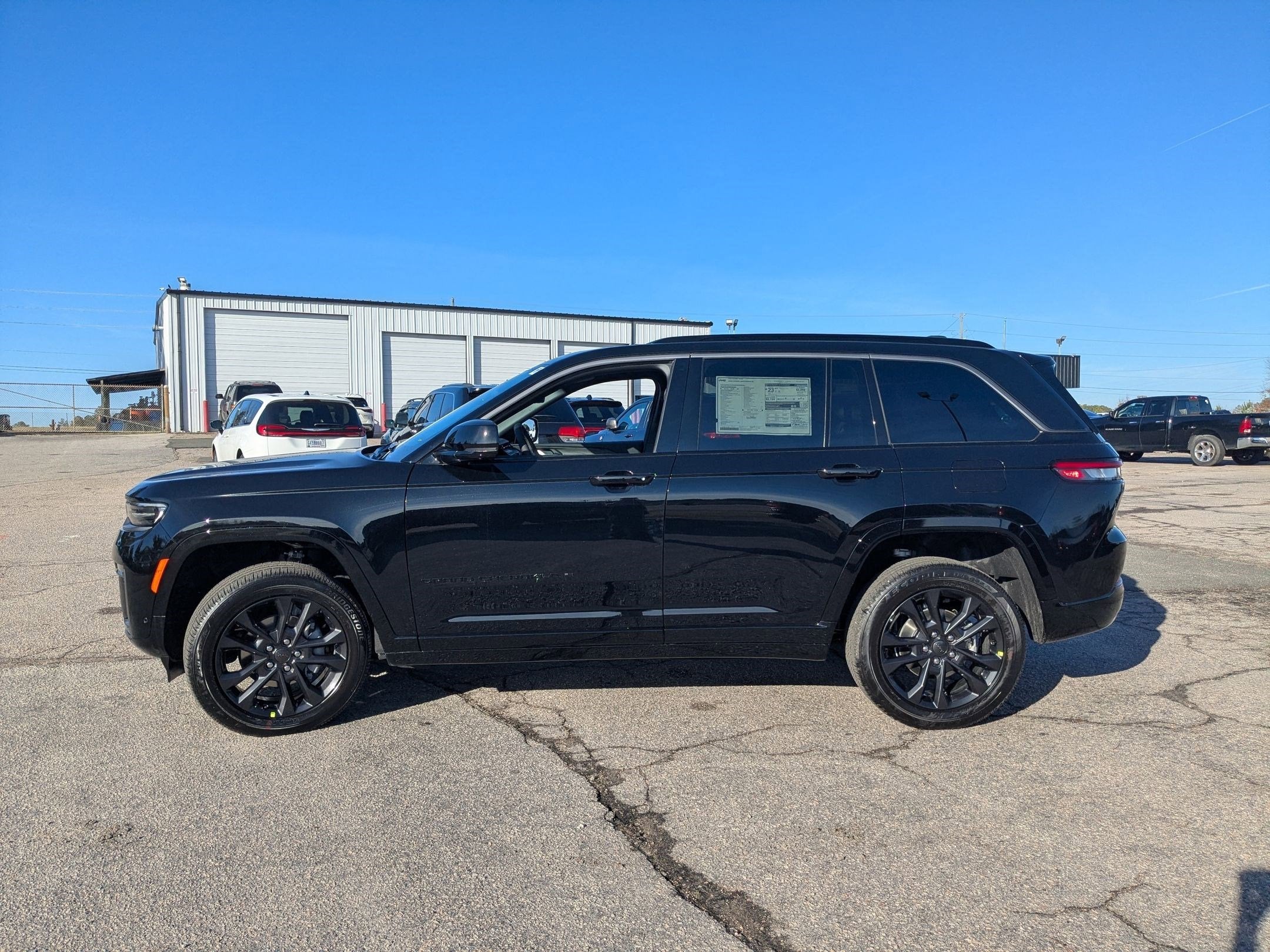 2026 Jeep Grand Cherokee GRAND CHEROKEE LIMITED RESERVE 4X4