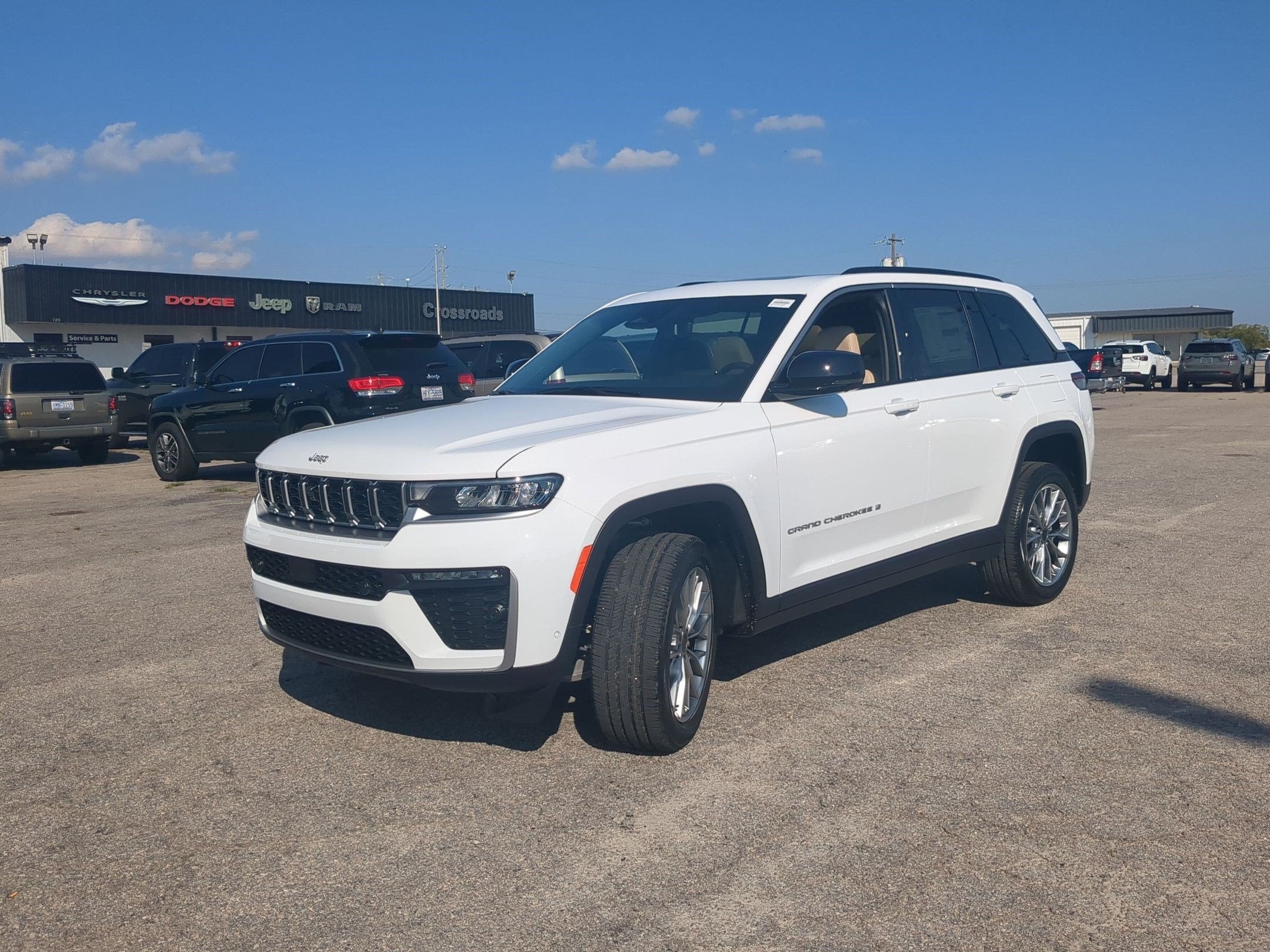 2027 Jeep Grand Cherokee GRAND CHEROKEE LIMITED 4X4