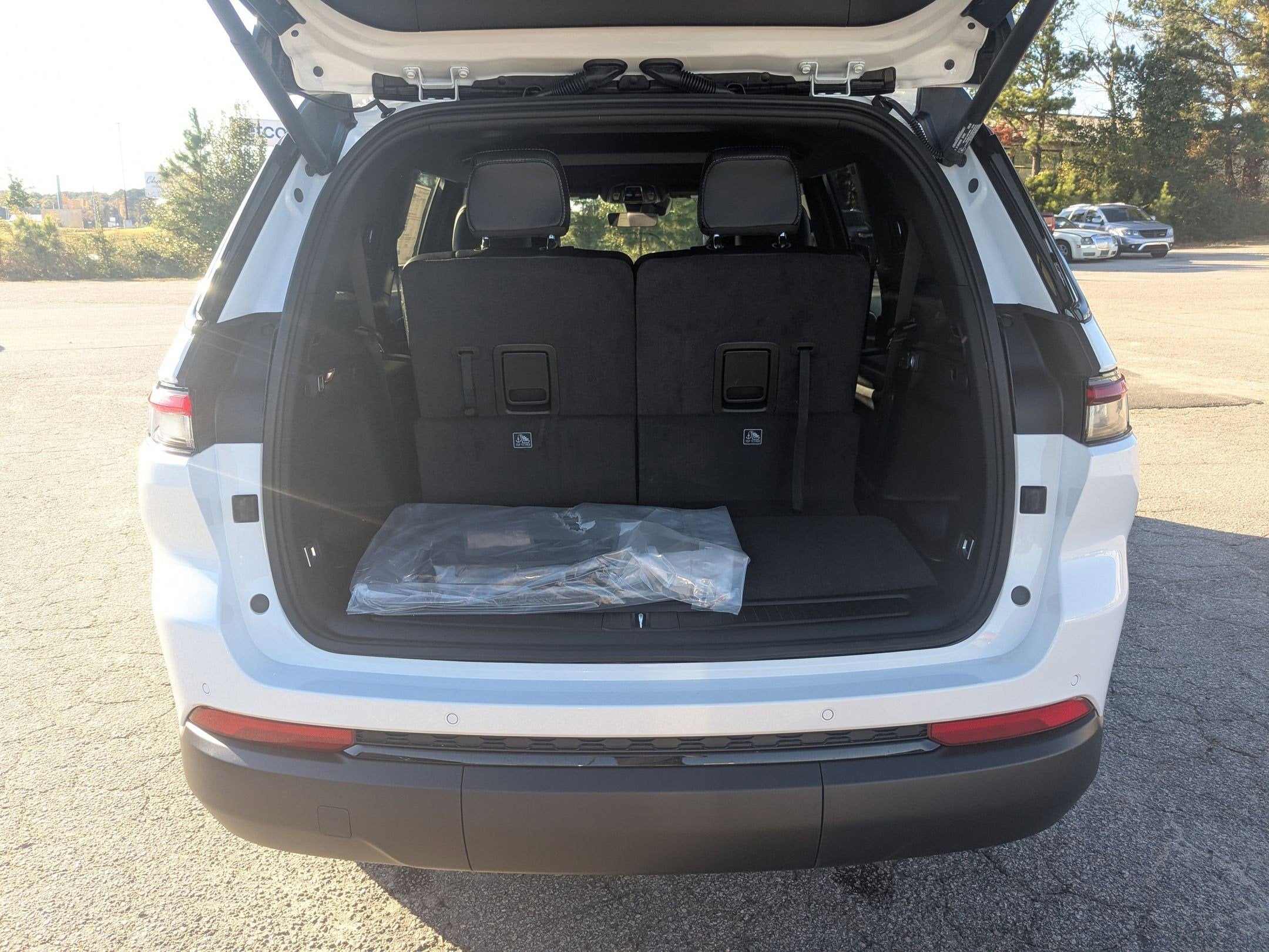 2025 Jeep Grand Cherokee L GRAND CHEROKEE L ALTITUDE X 4X4