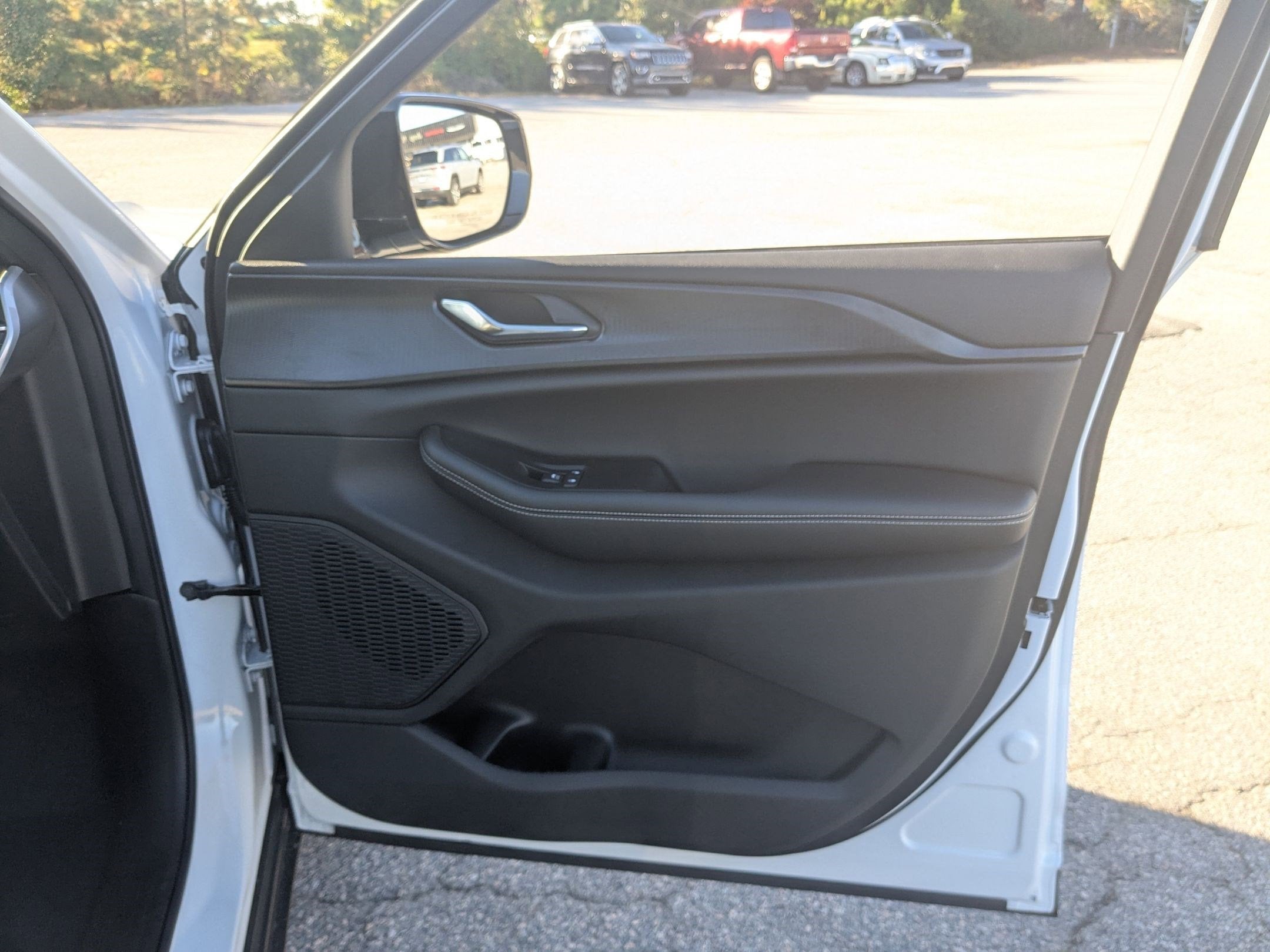 2025 Jeep Grand Cherokee L GRAND CHEROKEE L ALTITUDE X 4X4