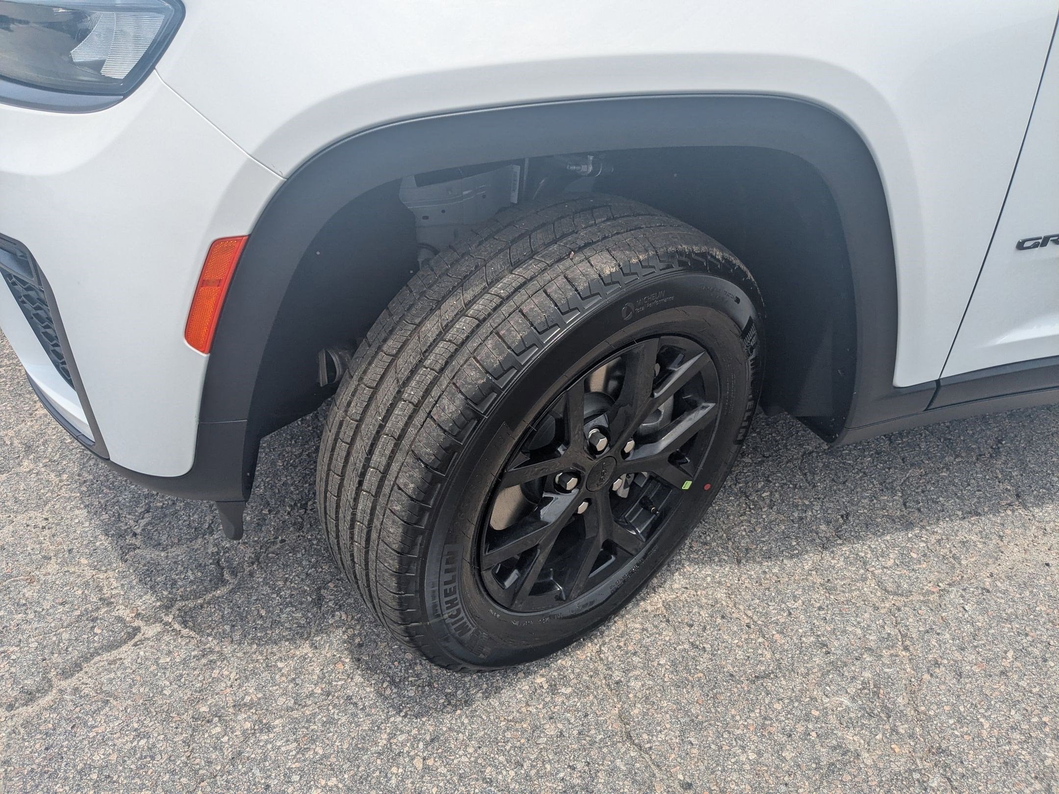 2026 Jeep Grand Cherokee L GRAND CHEROKEE L LAREDO ALTITUDE 4X4