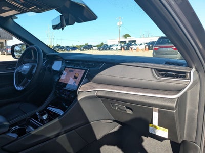 2025 Jeep Grand Cherokee L GRAND CHEROKEE L LIMITED 4X4