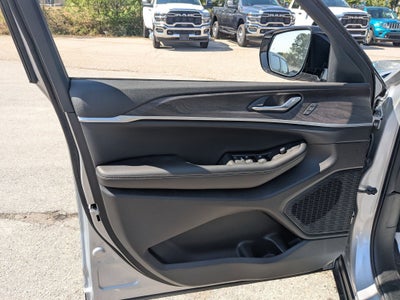 2025 Jeep Grand Cherokee L GRAND CHEROKEE L LIMITED 4X4