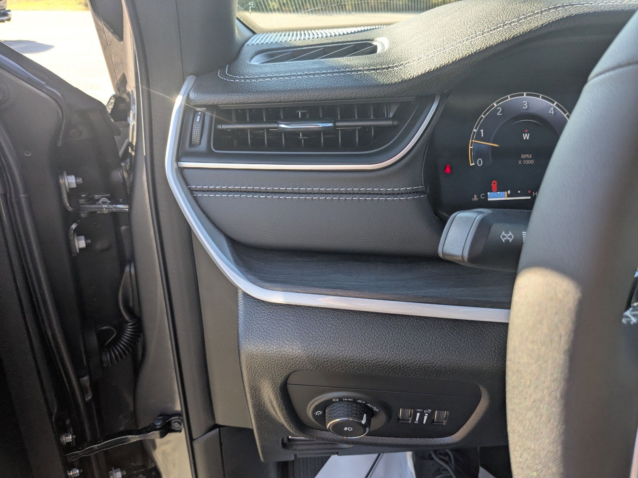 2025 Jeep Grand Cherokee L GRAND CHEROKEE L LIMITED 4X4