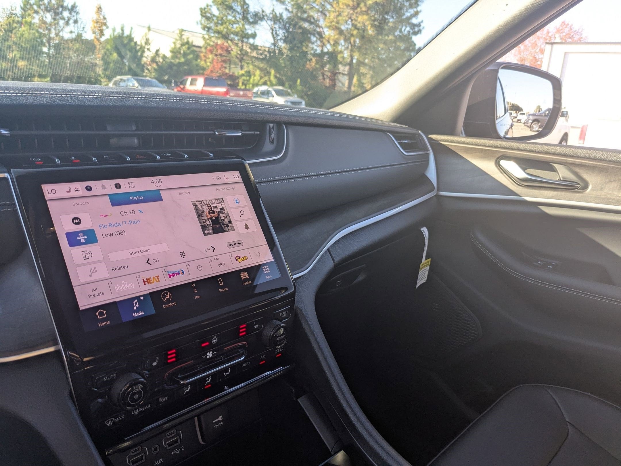 2025 Jeep Grand Cherokee L GRAND CHEROKEE L LIMITED 4X4