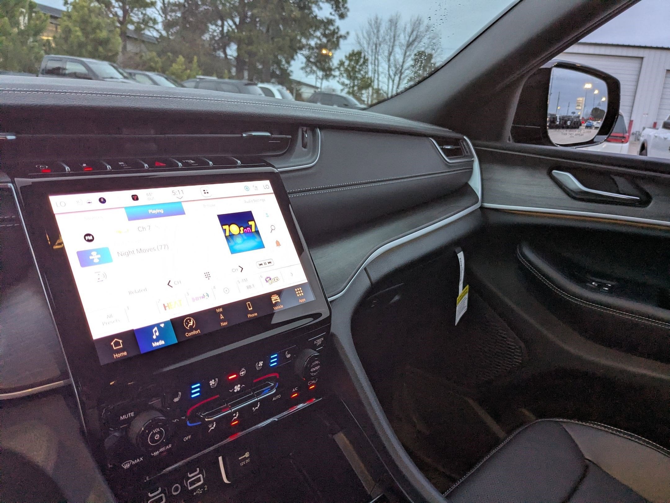 2025 Jeep Grand Cherokee L GRAND CHEROKEE L LIMITED 4X4