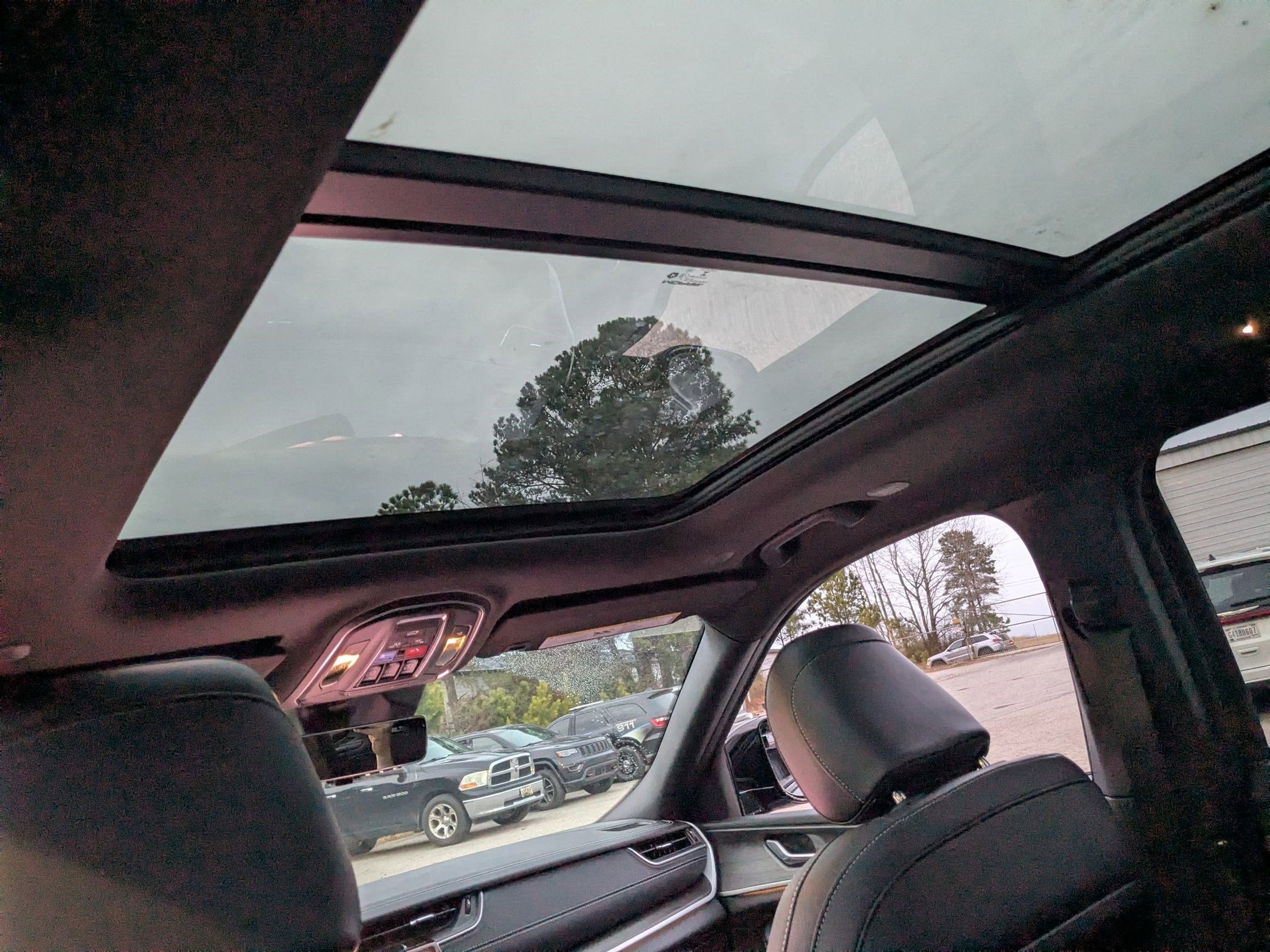 2025 Jeep Grand Cherokee L GRAND CHEROKEE L LIMITED 4X4