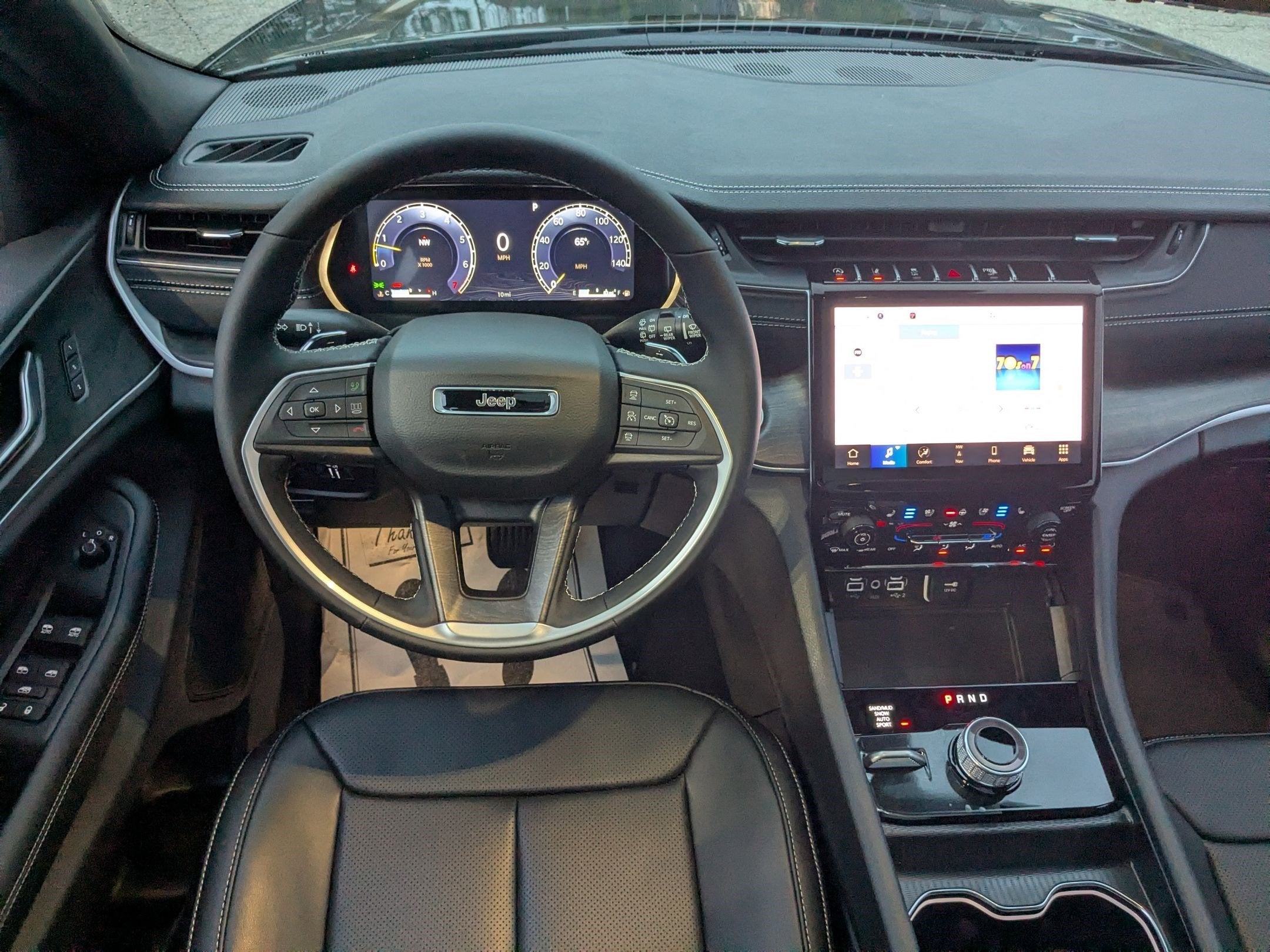 2025 Jeep Grand Cherokee L GRAND CHEROKEE L LIMITED 4X4