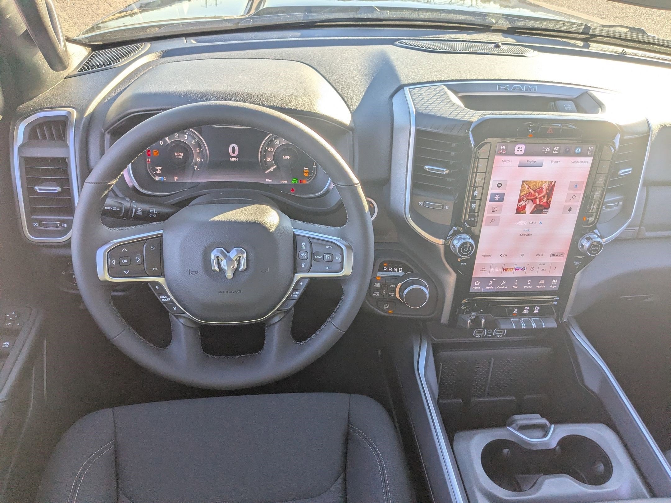 2026 RAM 1500 RAM 1500 BIG HORN CREW CAB 4X4 5'7' BOX