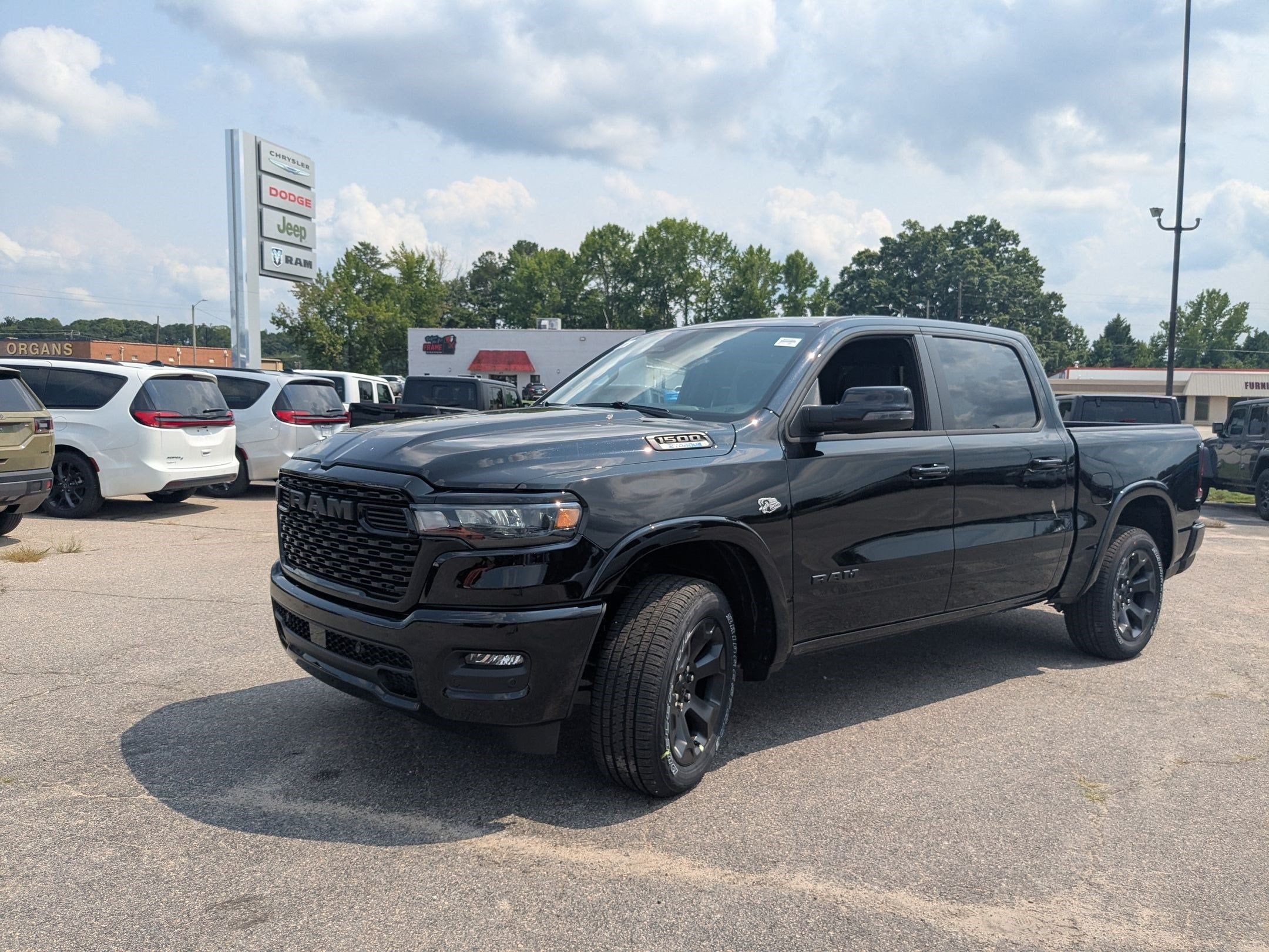 2026 RAM 1500 RAM 1500 BIG HORN CREW CAB 4X4 5'7' BOX