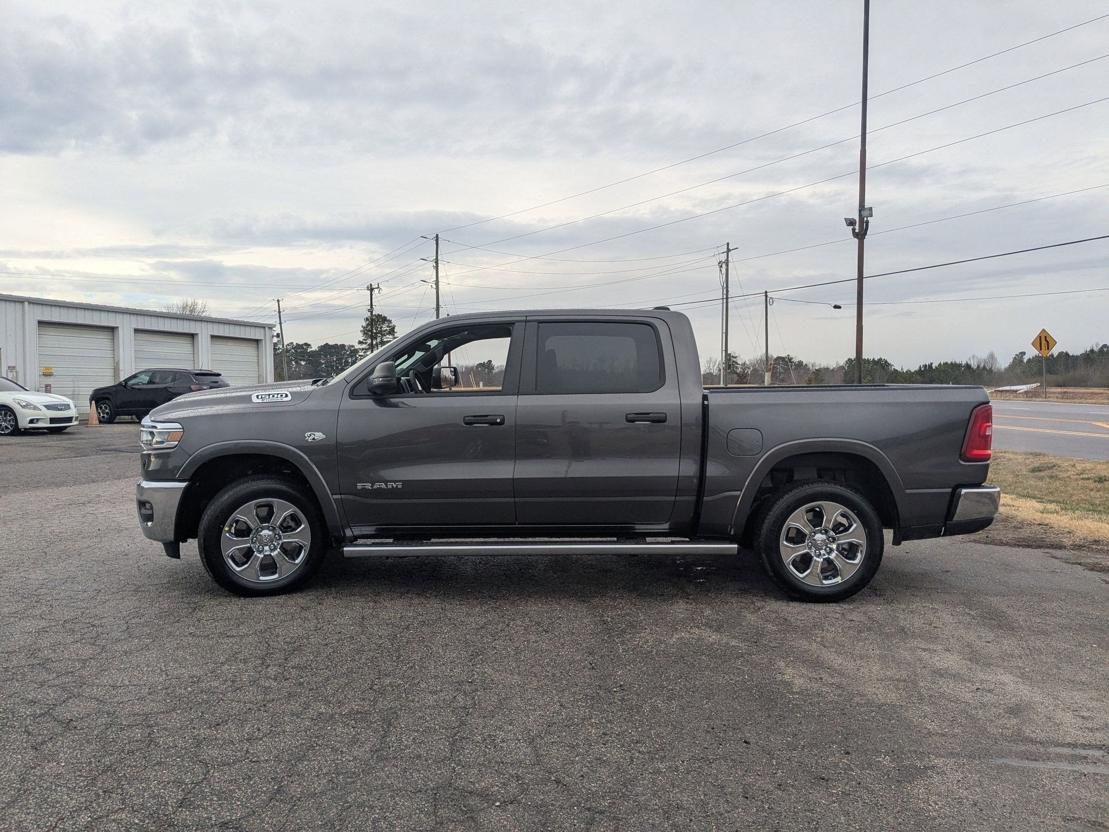 2026 RAM 1500 RAM 1500 BIG HORN CREW CAB 4X4 5'7' BOX