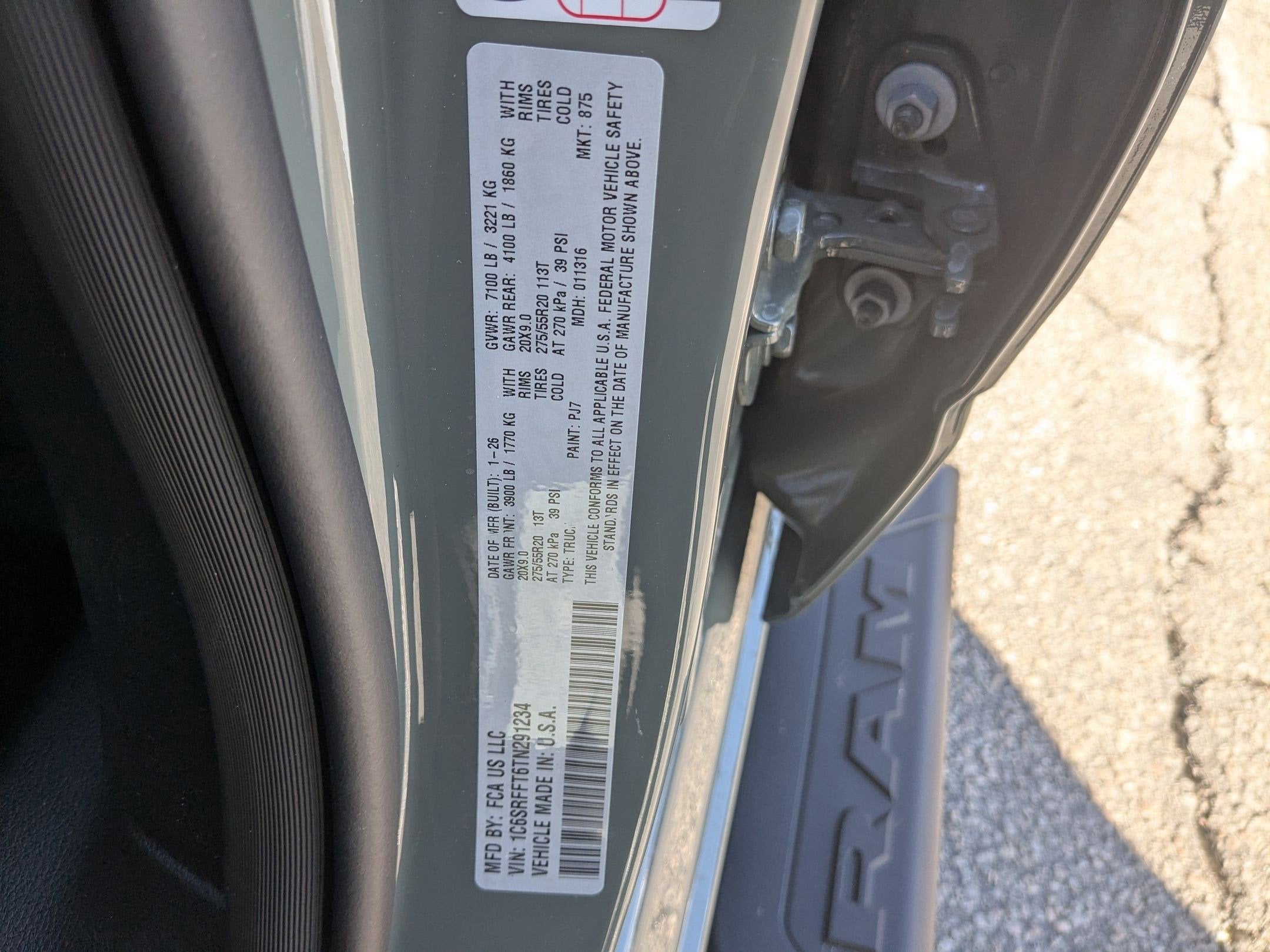 2026 RAM 1500 RAM 1500 BIG HORN CREW CAB 4X4 5'7' BOX