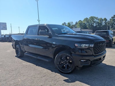 2026 RAM 1500 RAM 1500 EXPRESS CREW CAB 4X4 5'7' BOX