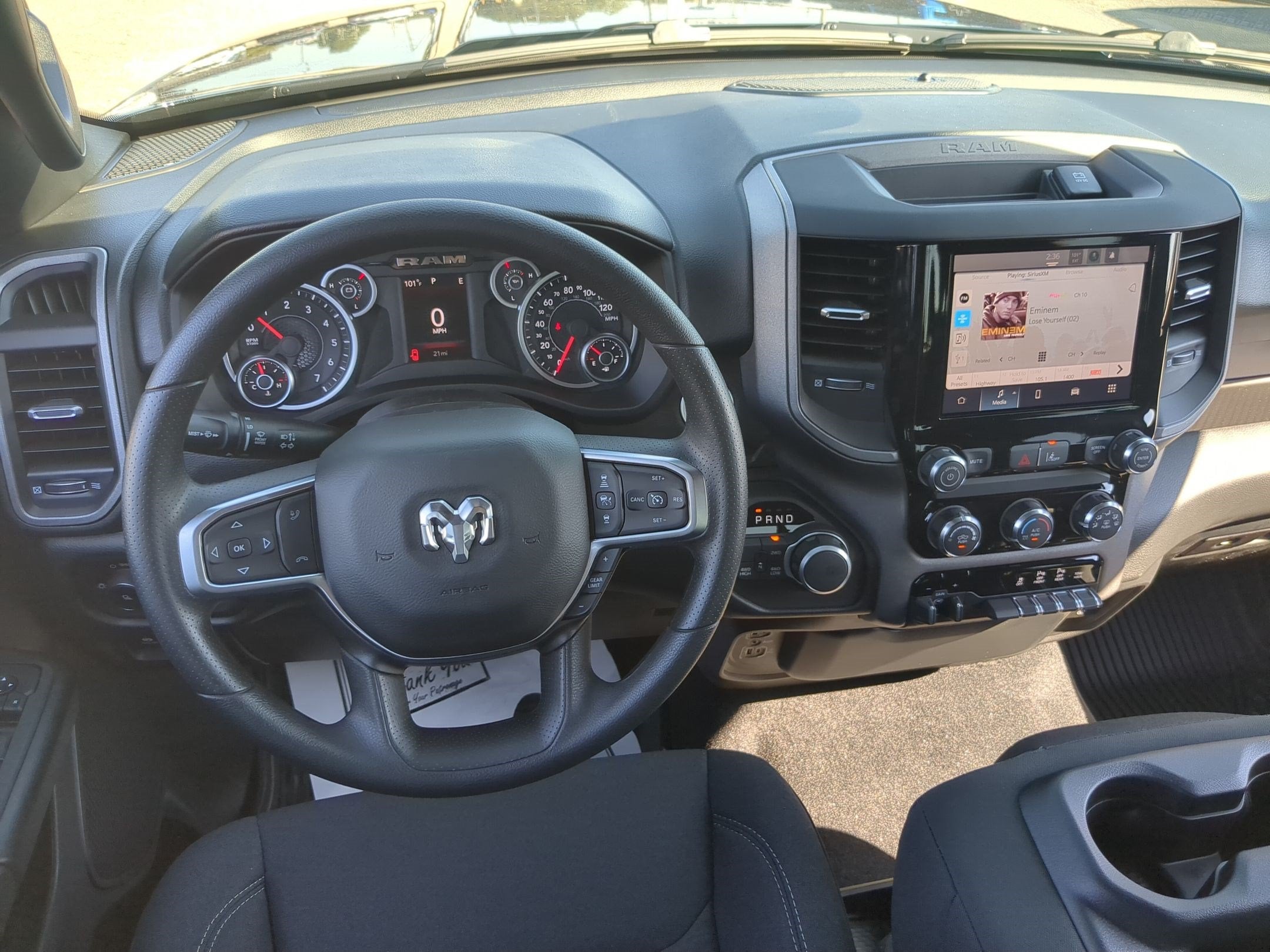 2027 RAM 1500 RAM 1500 TRADESMAN CREW CAB 4X4 5'7' BOX