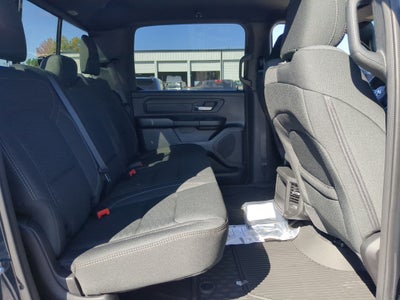 2027 RAM 1500 RAM 1500 TRADESMAN CREW CAB 4X4 5'7' BOX