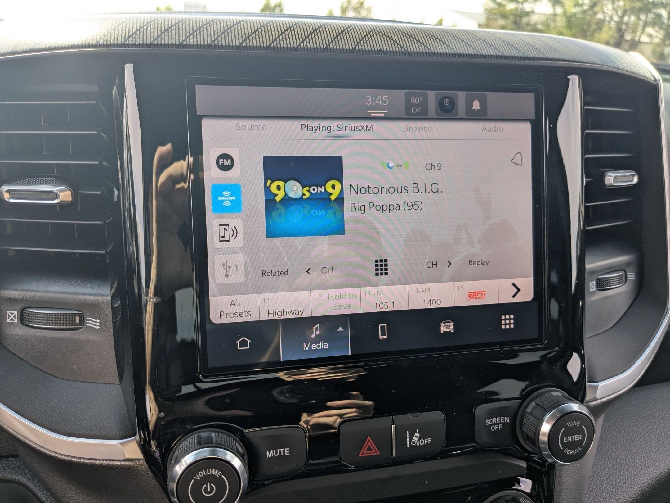 2026 RAM 1500 RAM 1500 EXPRESS CREW CAB 4X4 5'7' BOX