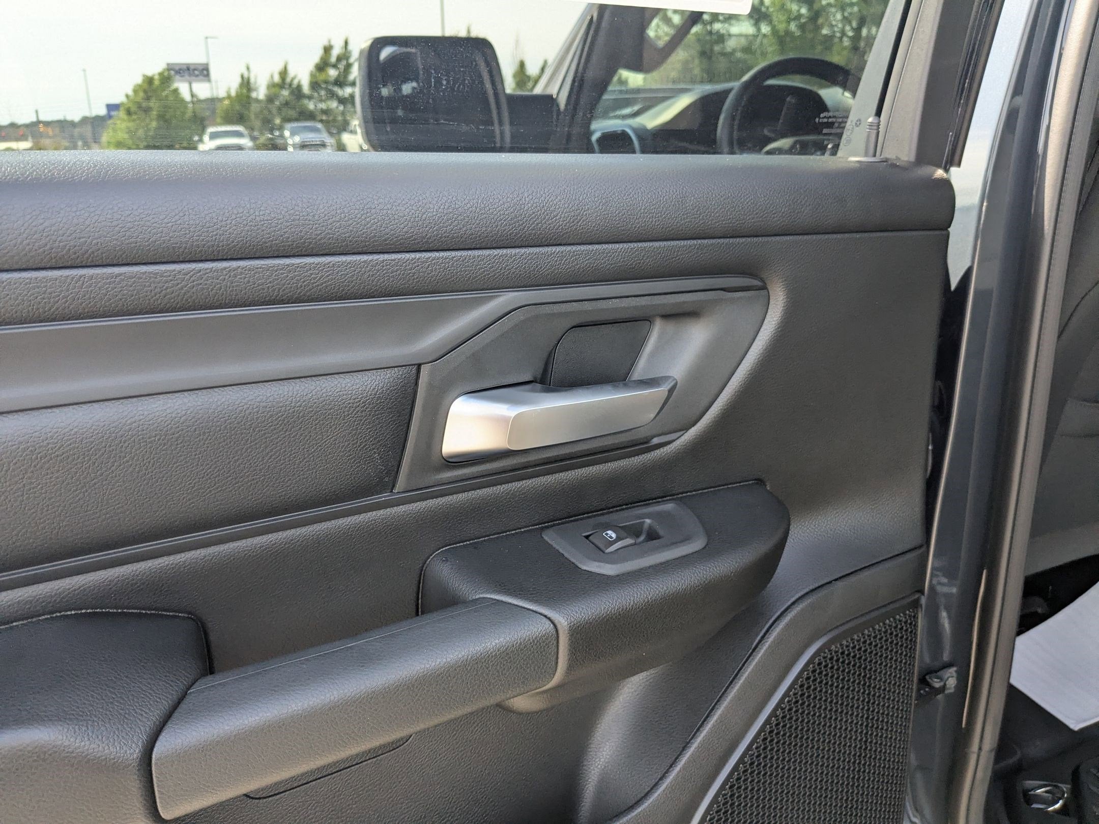 2026 RAM 1500 RAM 1500 EXPRESS CREW CAB 4X4 5'7' BOX