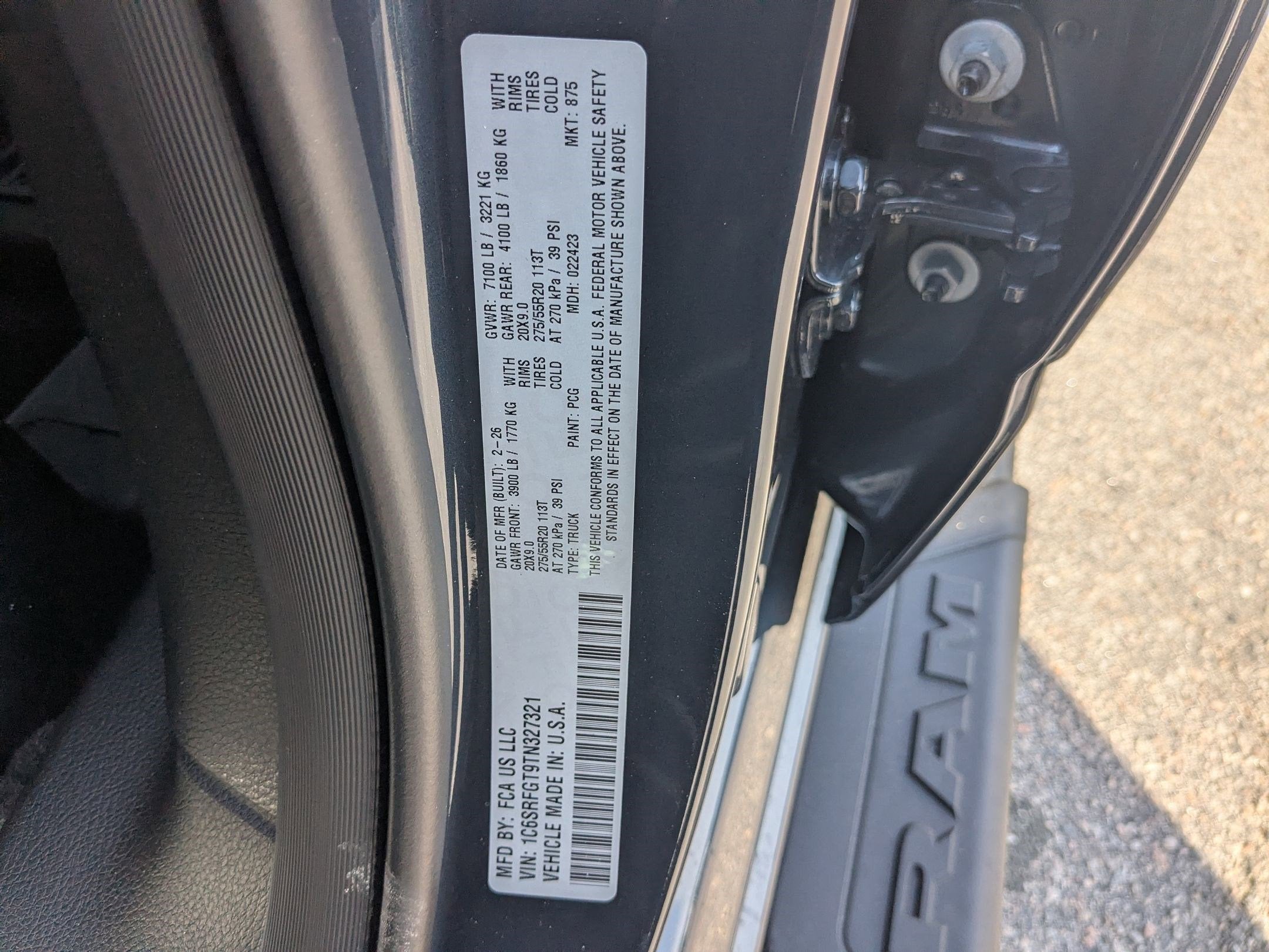 2026 RAM 1500 RAM 1500 EXPRESS CREW CAB 4X4 5'7' BOX