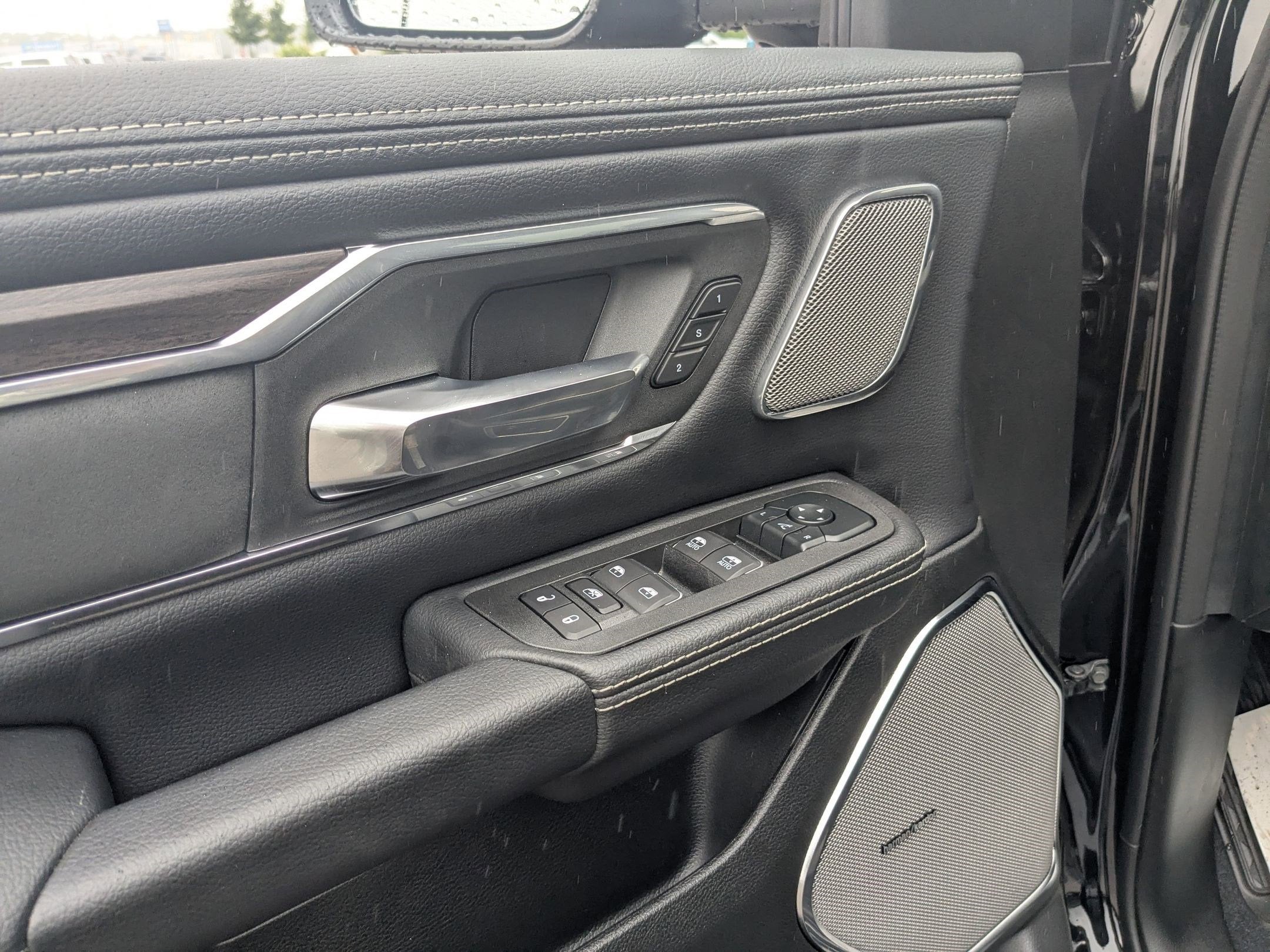 2026 RAM 1500 RAM 1500 LARAMIE CREW CAB 4X4 5'7' BOX