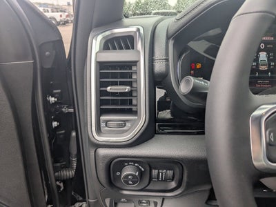 2026 RAM 1500 RAM 1500 LARAMIE CREW CAB 4X4 5'7' BOX