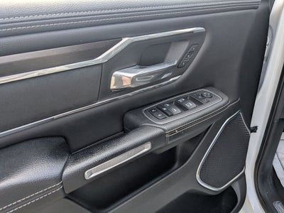 2022 RAM 1500 Laramie Crew Cab 4x4 5'7' Box