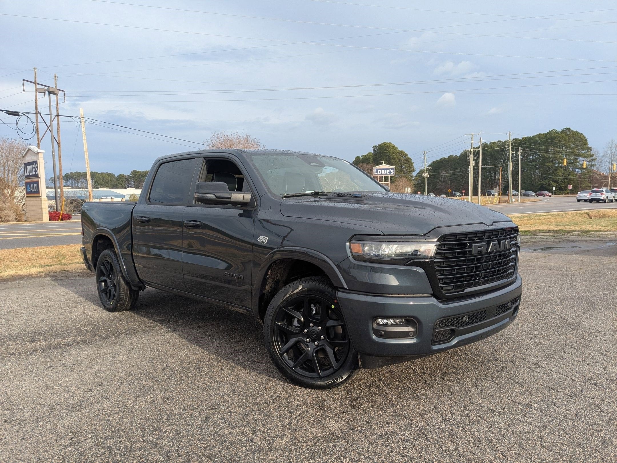 2026 RAM 1500 RAM 1500 LARAMIE CREW CAB 4X4 5'7' BOX