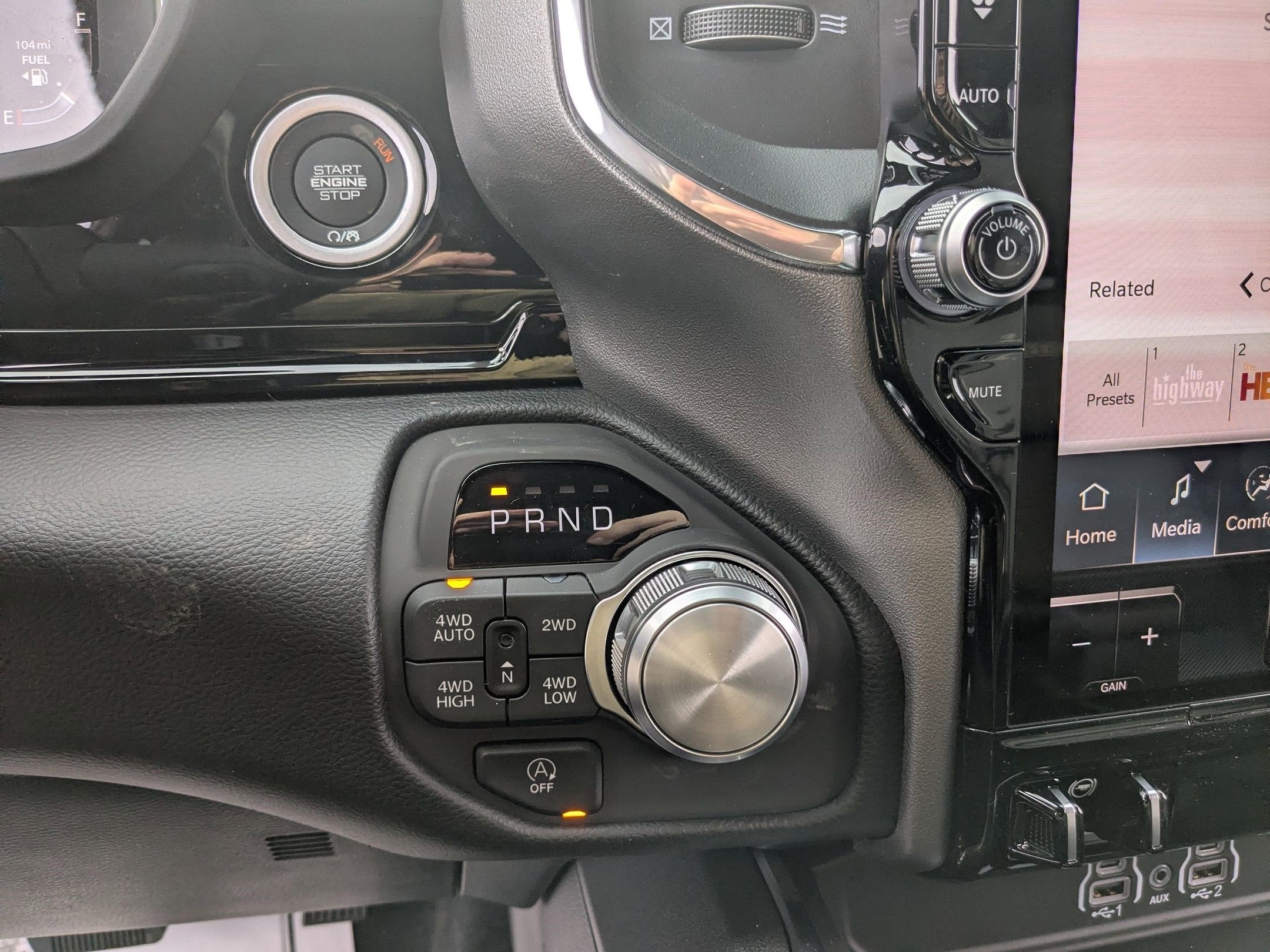 2026 RAM 1500 RAM 1500 LARAMIE CREW CAB 4X4 5'7' BOX