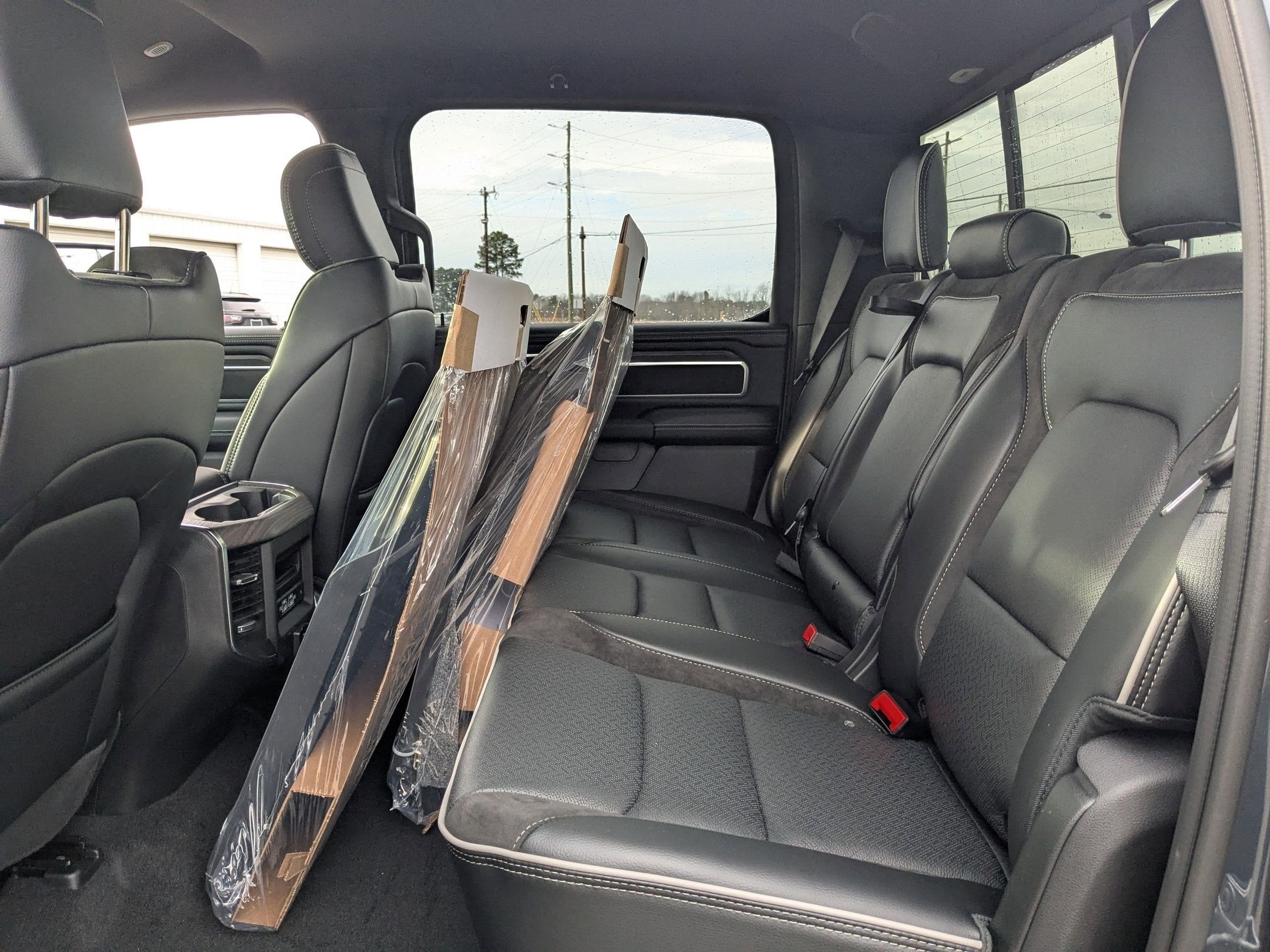 2026 RAM 1500 RAM 1500 LARAMIE CREW CAB 4X4 5'7' BOX