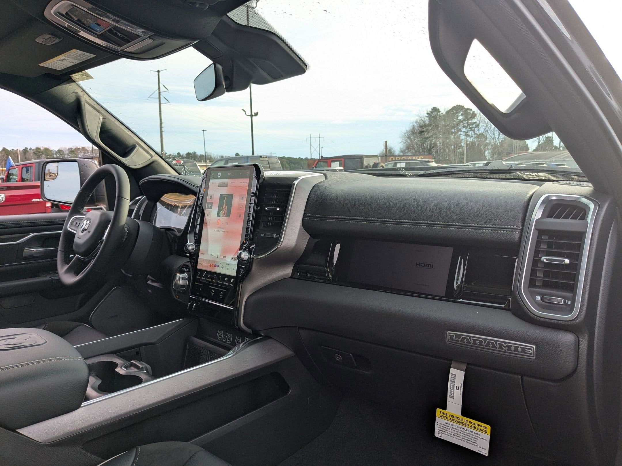 2026 RAM 1500 RAM 1500 LARAMIE CREW CAB 4X4 5'7' BOX