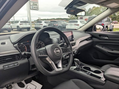 2024 Nissan Altima SV FWD