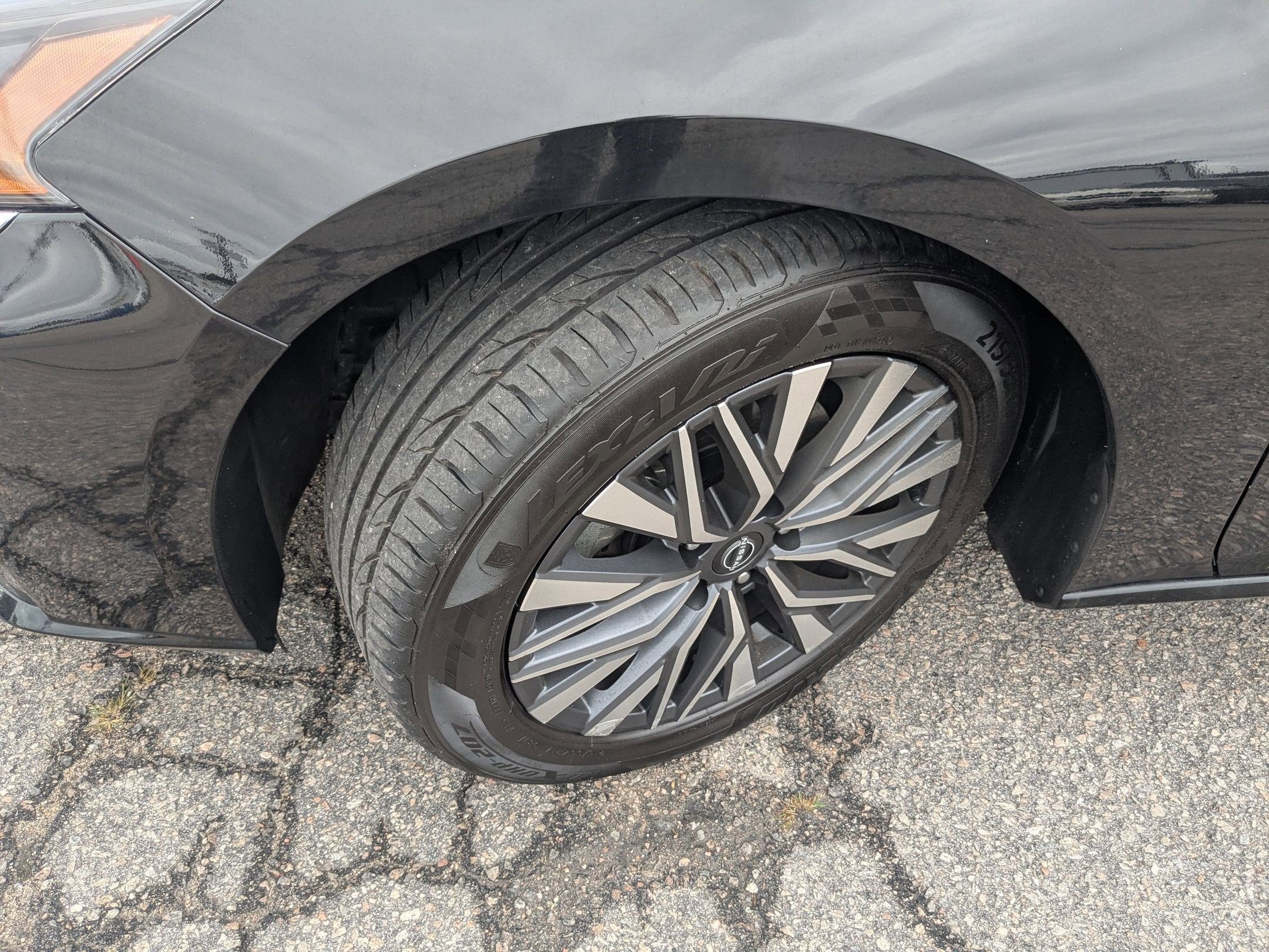 2024 Nissan Altima SV FWD