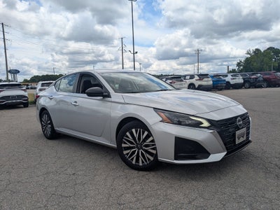 2024 Nissan Altima SV FWD