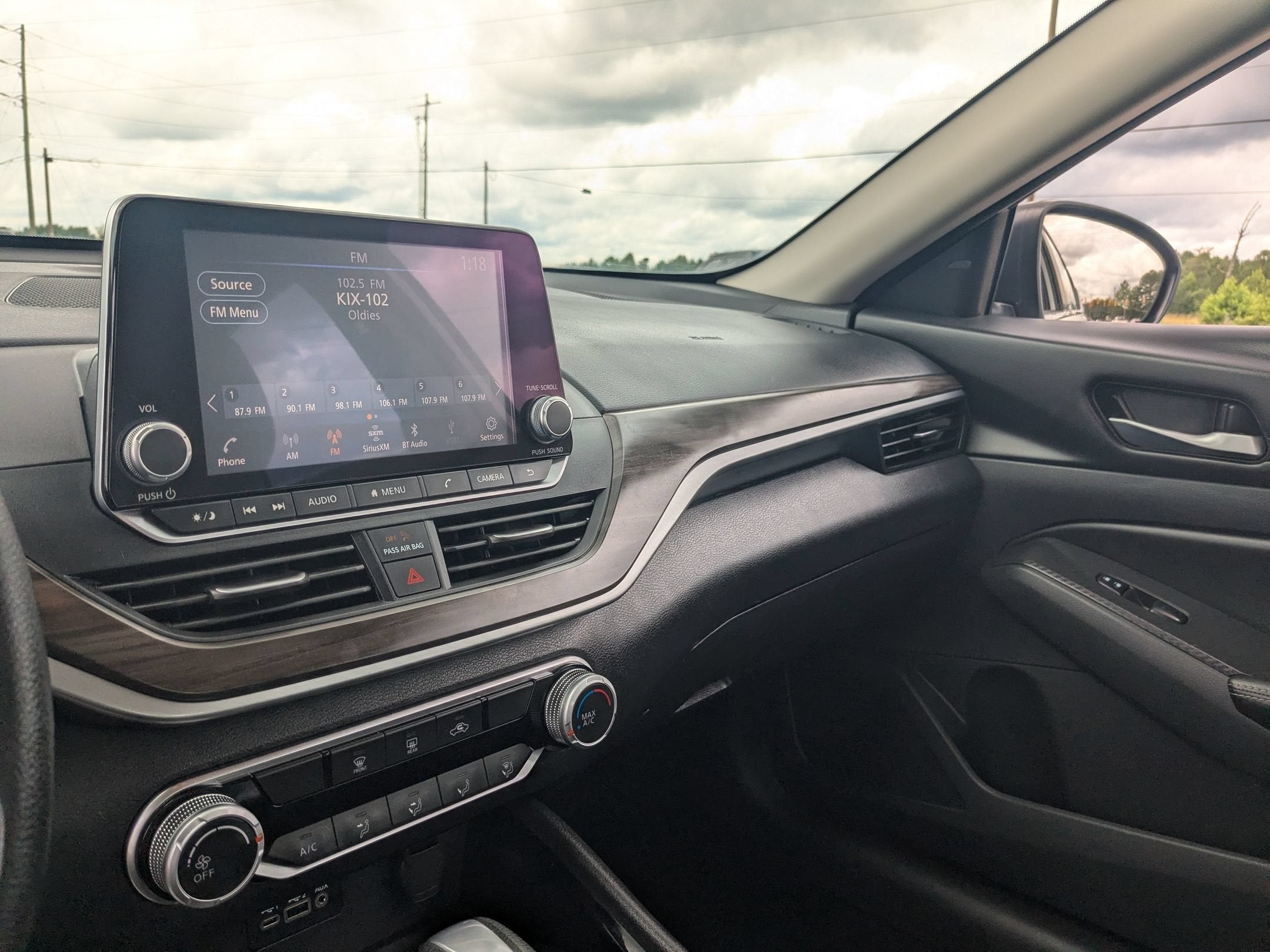 2024 Nissan Altima SV FWD