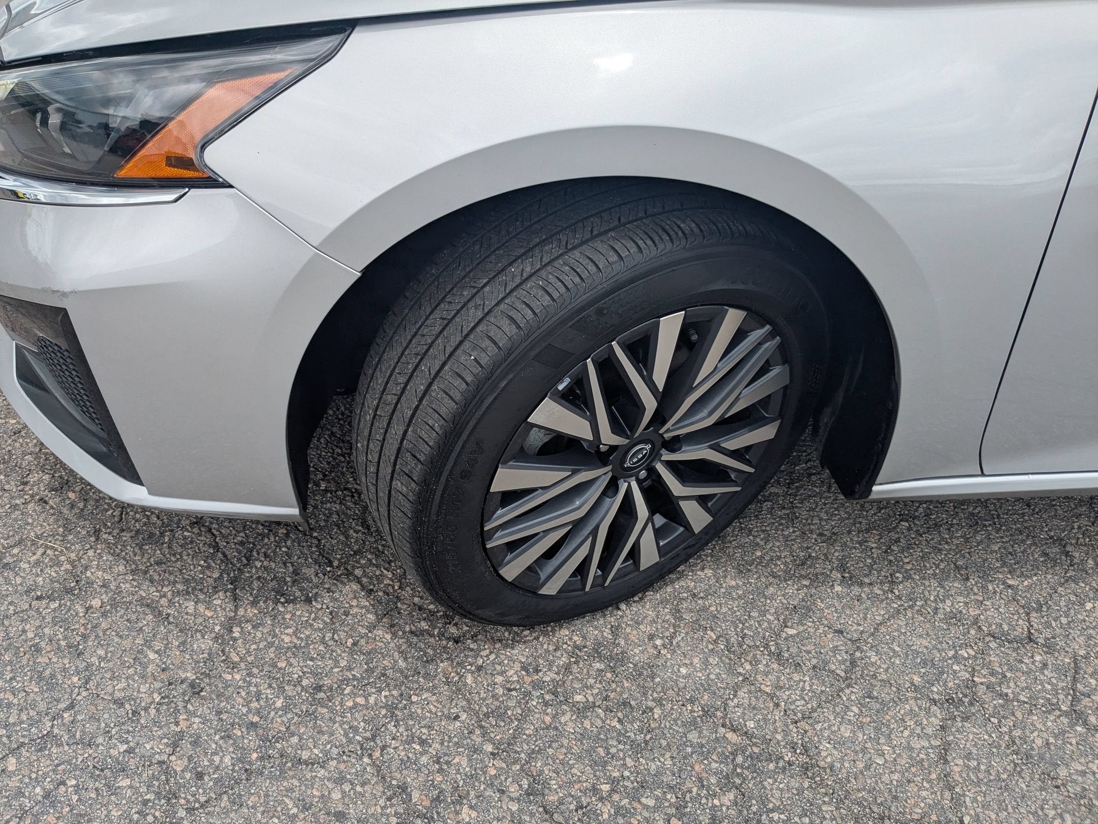 2024 Nissan Altima SV FWD