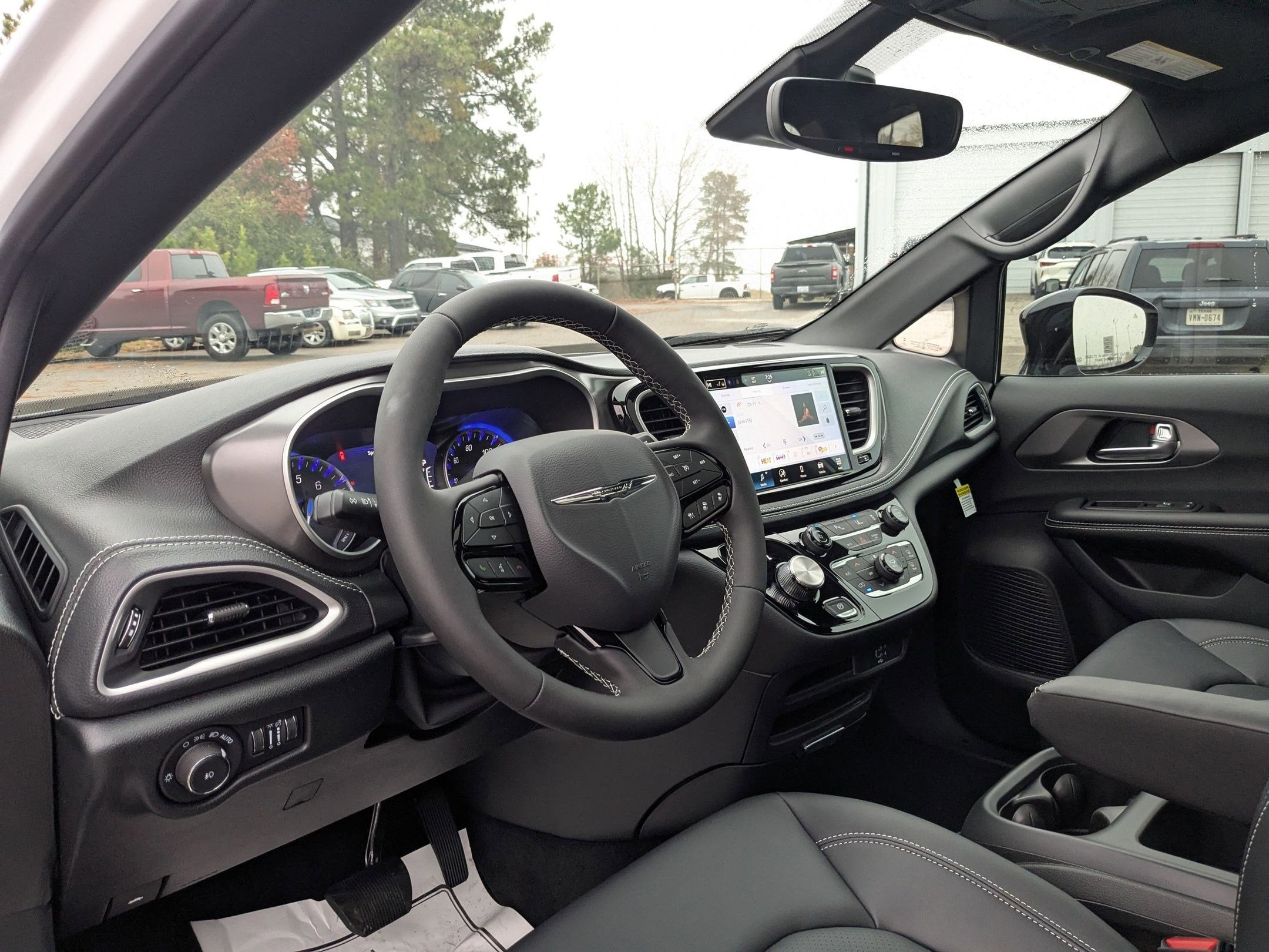 2026 Chrysler Pacifica PACIFICA SELECT