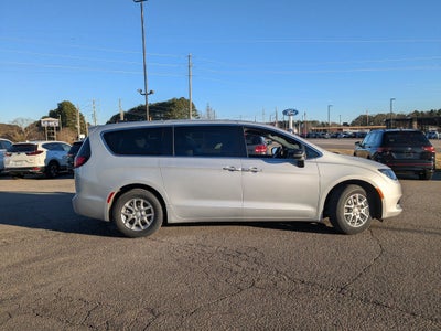 2026 Chrysler Voyager VOYAGER LX