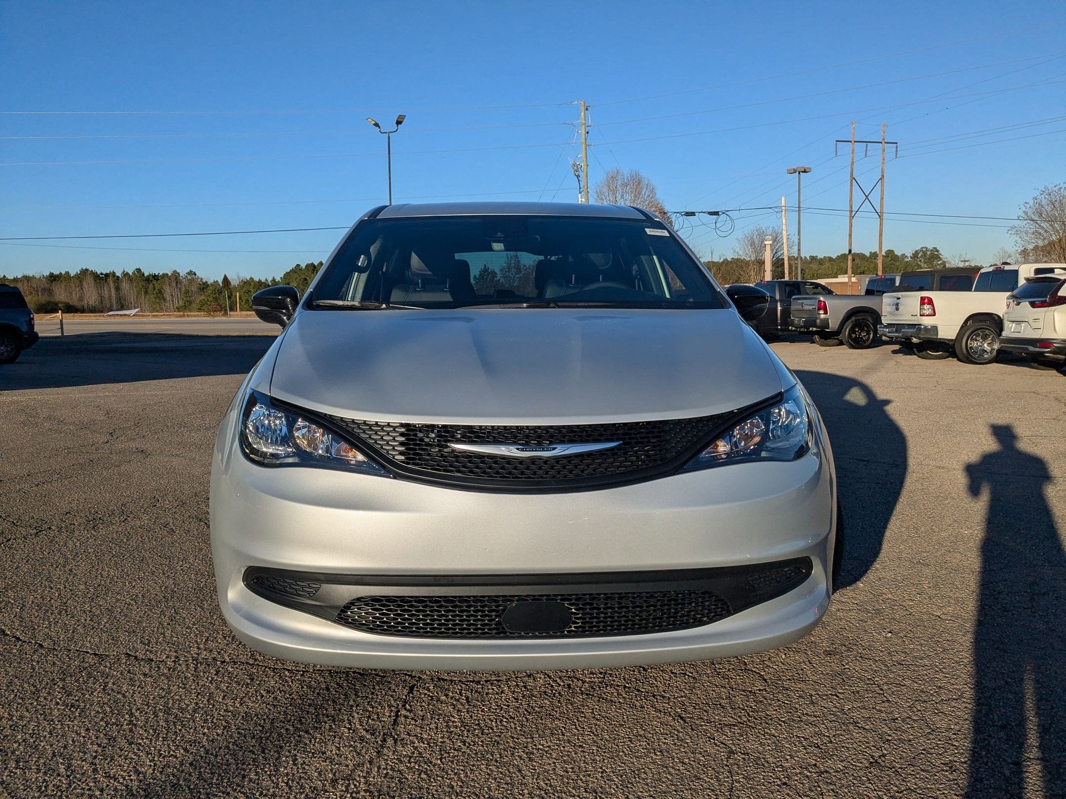 2026 Chrysler Voyager VOYAGER LX