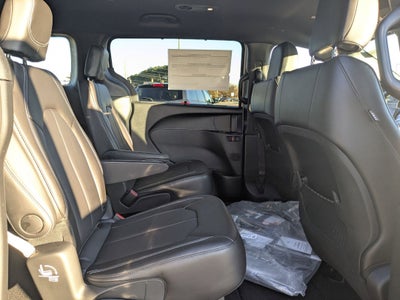 2026 Chrysler Voyager VOYAGER LX