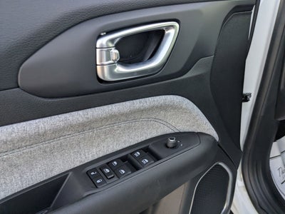 2026 Jeep Compass COMPASS LATITUDE 4X4