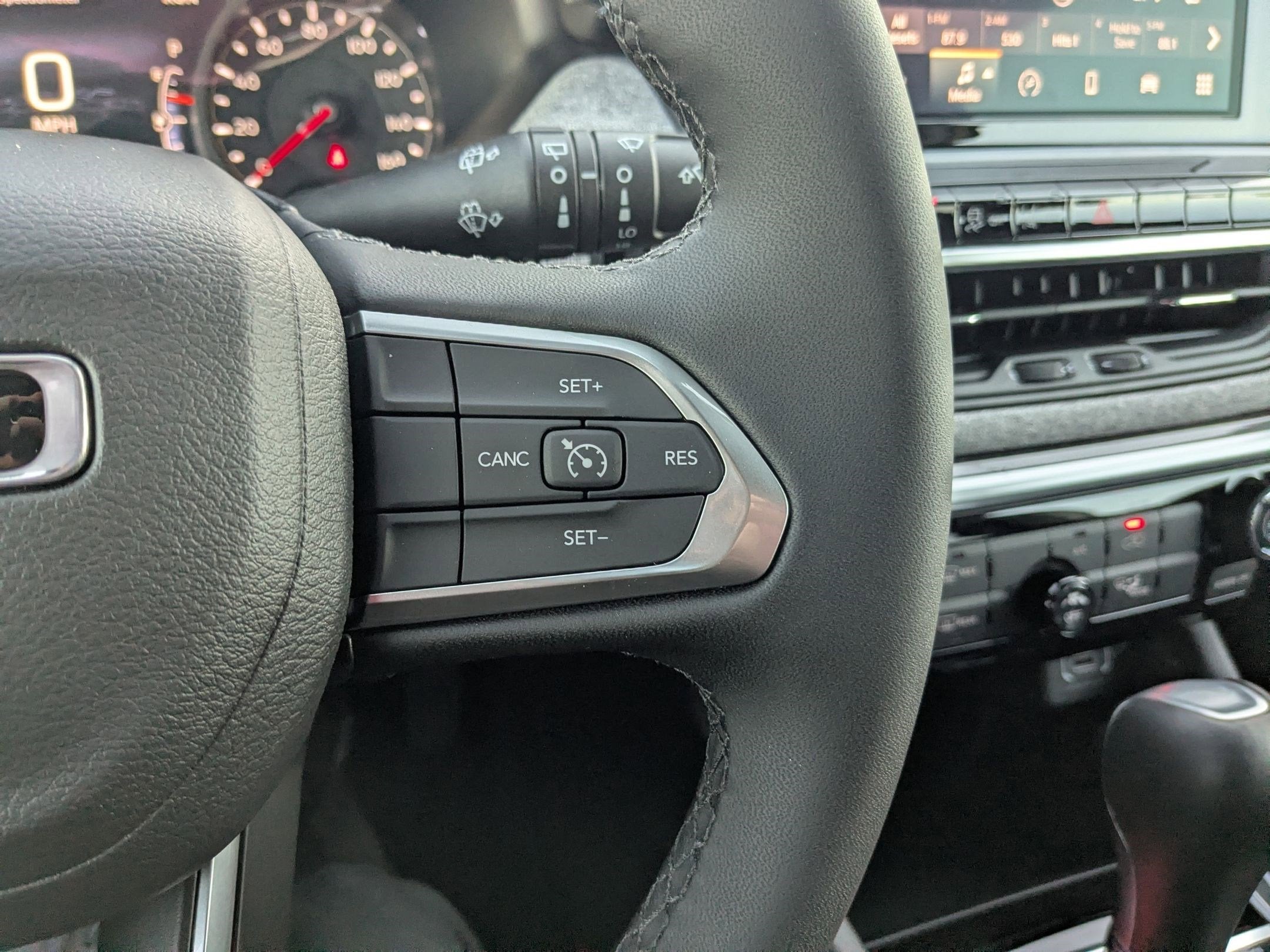 2026 Jeep Compass COMPASS LATITUDE 4X4