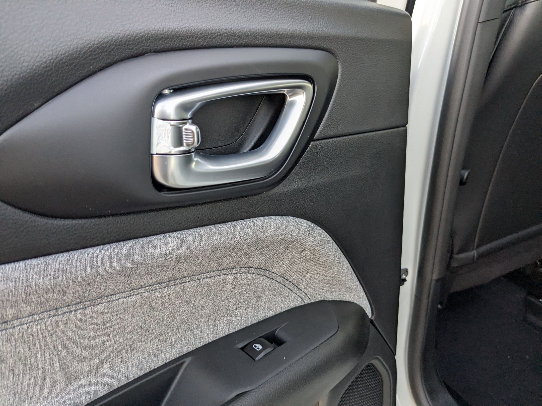 2026 Jeep Compass COMPASS LATITUDE 4X4